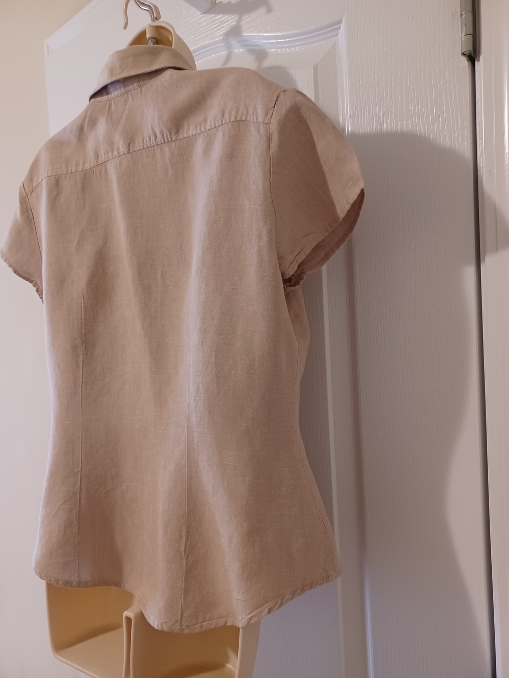 New York & Company Light Beige Short Sleeve Button-Down Shirt - Picture 8 of 11